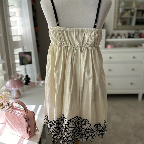 XXI Ivory and Black Floral Appliqué Sundress Small - Picture 5 of 7